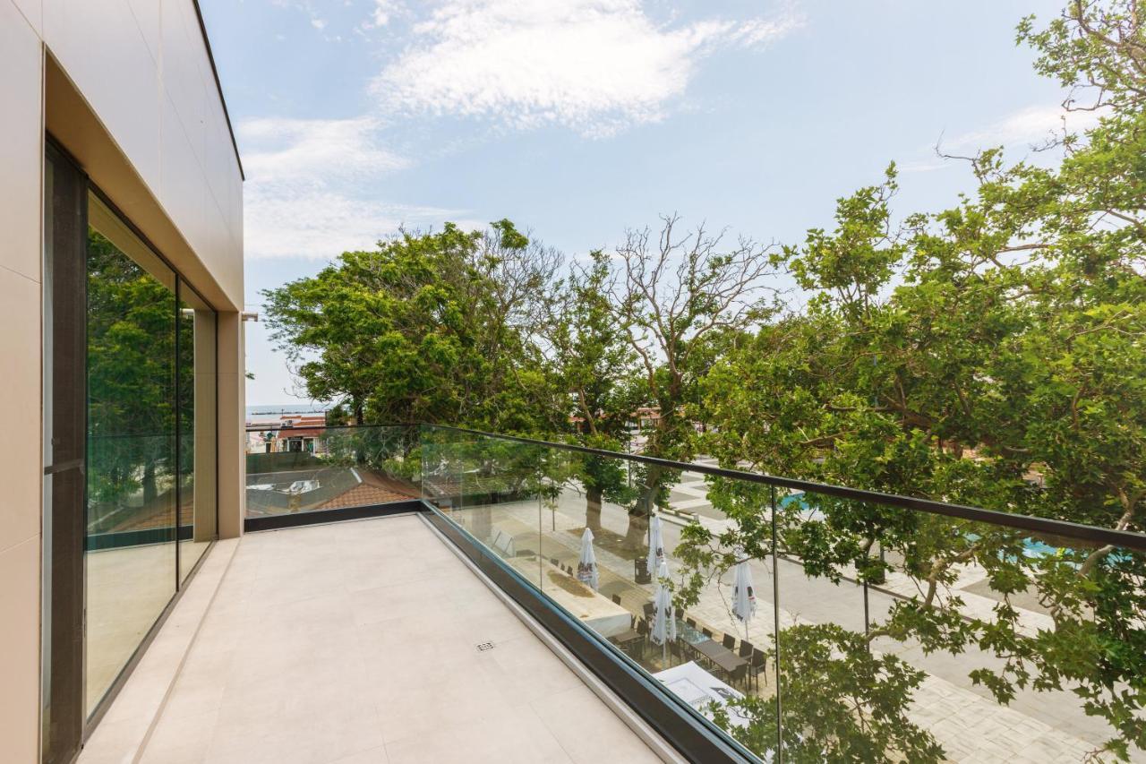 Onal Boutique Hotelier Mamaia Exterior photo